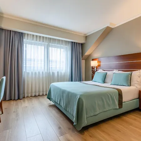 Turim Europa 4* Лісабон