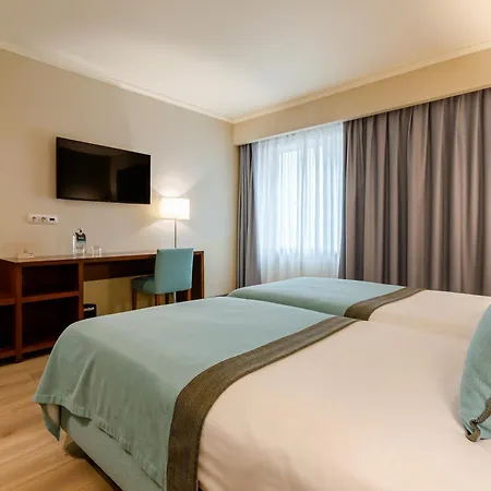 Готель Turim Europa 4*